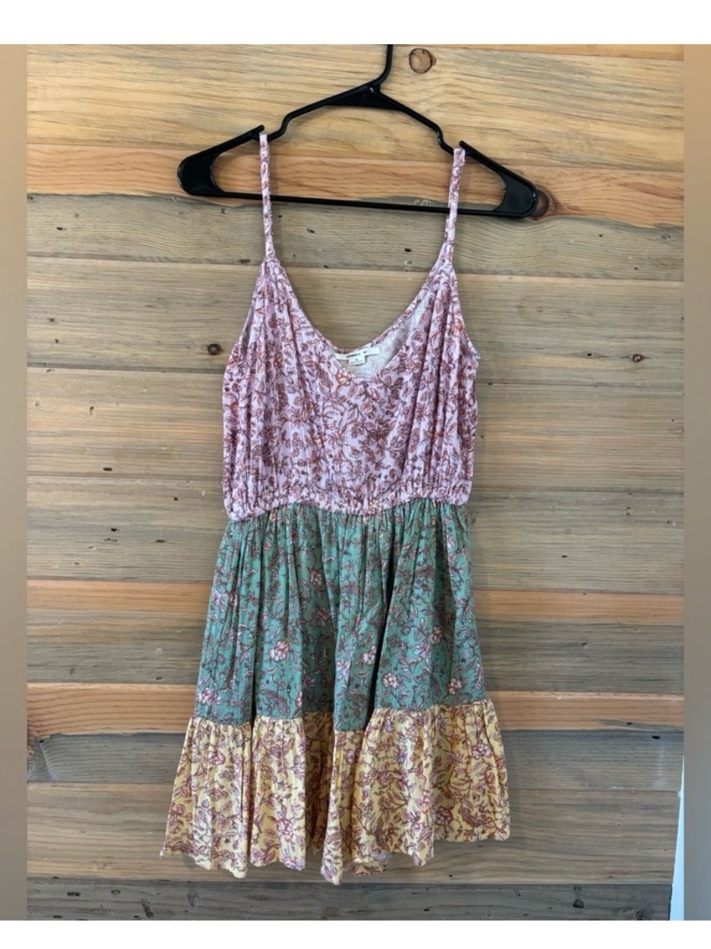 Women's floral scoop neck dress